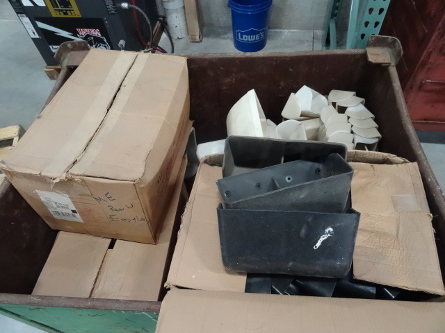 Variety of misc poly grain buckets....