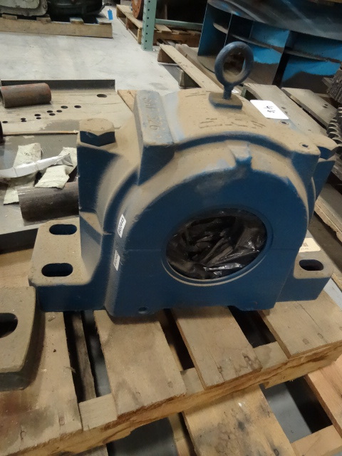 SKF bearing housing. SAF526. Bar co...