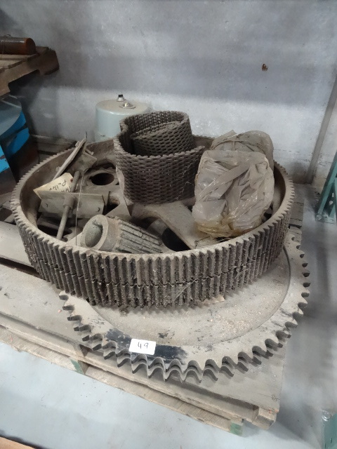 Sprocket and chain. Silent chain sp...