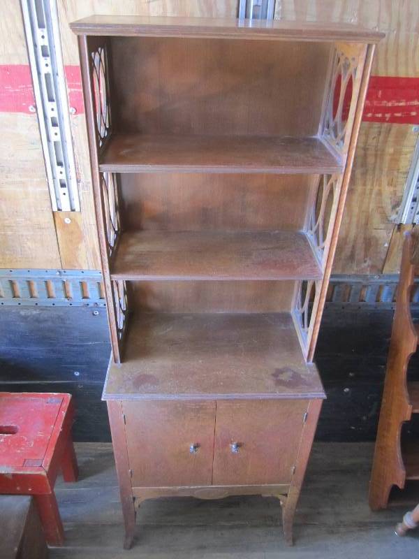lot 1 image: Antique display stand, 54 tall 20...