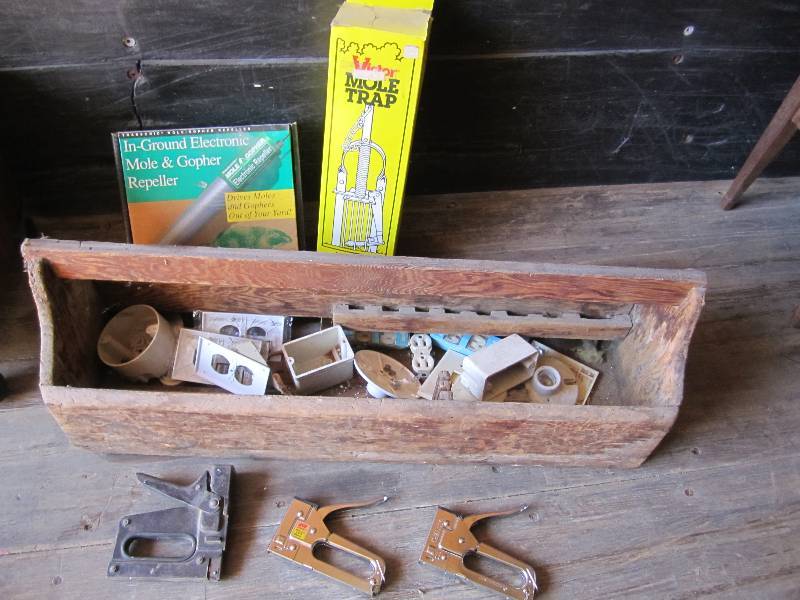 lot 26 image: Mole traps and vintage wood tool bo...