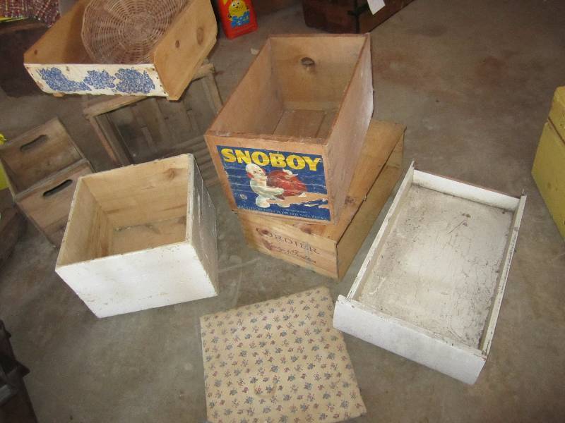 lot 56 image: Vintage crates, seat cushion and dr...