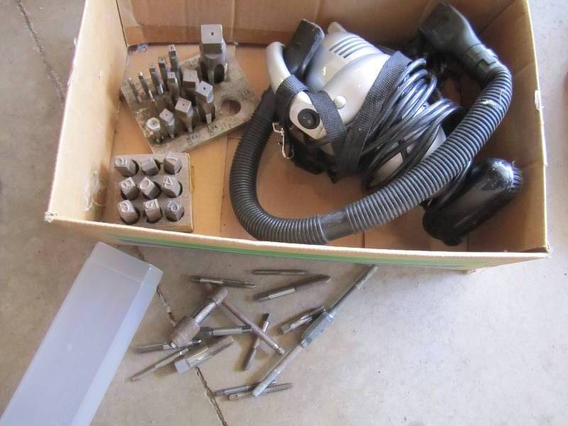 lot 68 image: Small vacuum, punches and tools...