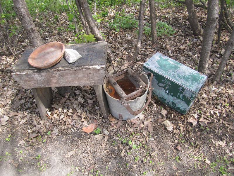 lot 107 image: Metal box wash pail and wood bench...