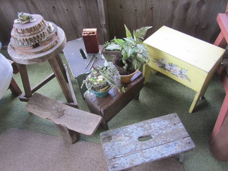 lot 164 image: Vintage wood stools, drill bit box,...