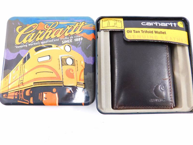 lot 23 image: Carhartt Oil Tan Leather Wallet