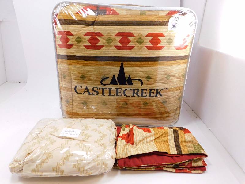 lot 44 image: CASTLECREEK Southwest Bed Set