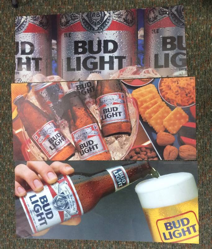 lot 29 image: Budweiser Skins