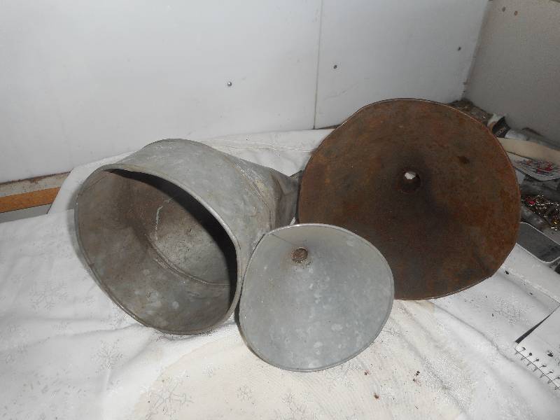 lot 33 image: 3 VINTAGE FUNNELS