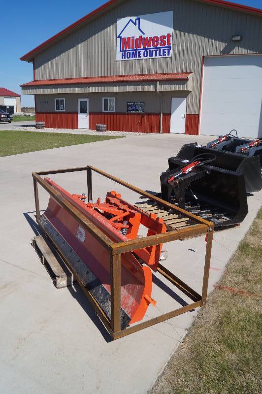 Universal Mount Dozer Blade