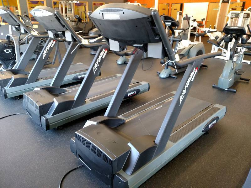 lot 3 image: Life Fitness 9500HR Treadmill, with...