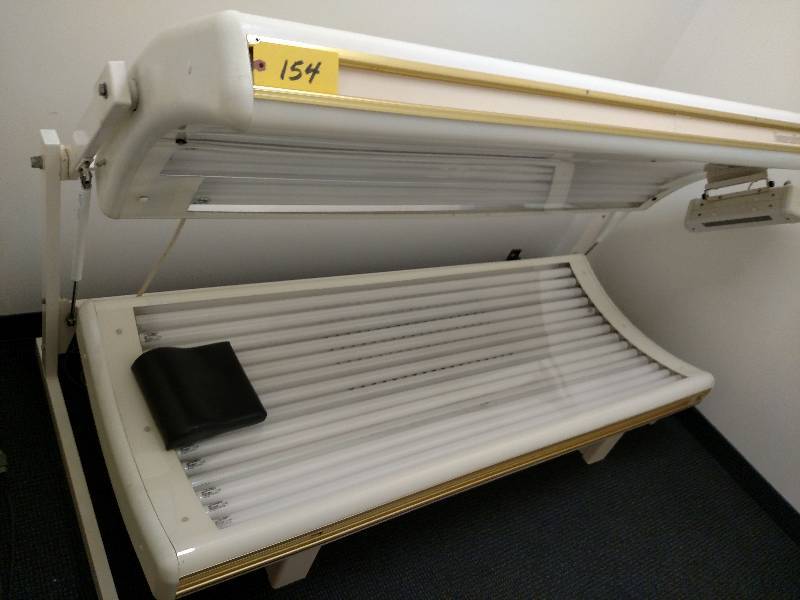 lot 154 image: Sonnen Braune Wolff System 628 Tann...