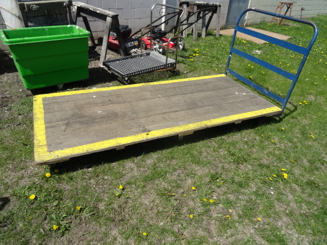 Large 6 wheel warehouse cart. 42 x ...
