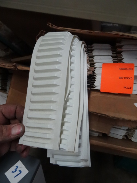 Stick on drawer dividers. Goes insi...