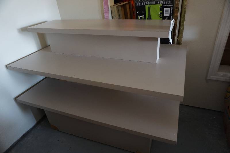 Multi Level Tiered Retail Display Table