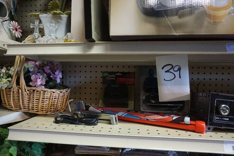 Lot of Assorted Automotive Accessories