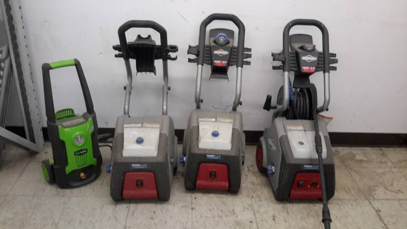 lot 20 image: 4 pressure washers