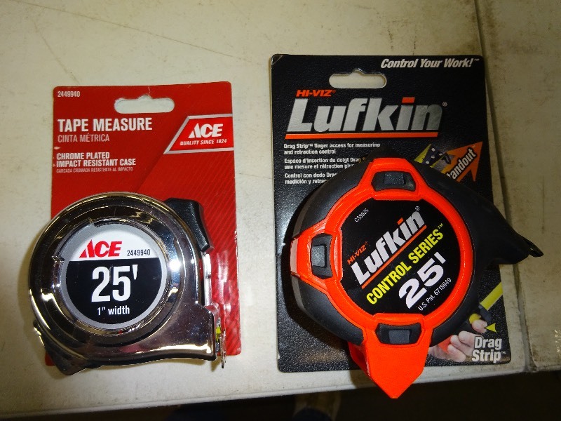lot 17 image: 2 Tape measures 1 Lufkin