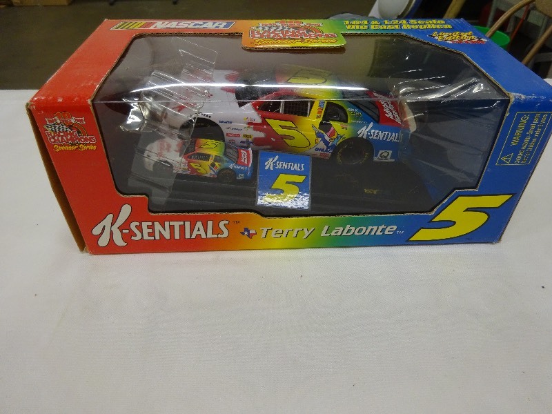 Nascar Racing Champions 164 & 124 scale in tox