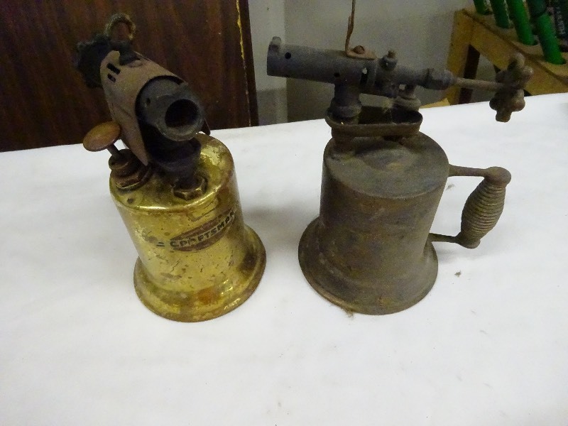 2 vintage torches