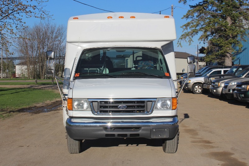 2006 Ford E450 Transit Bus