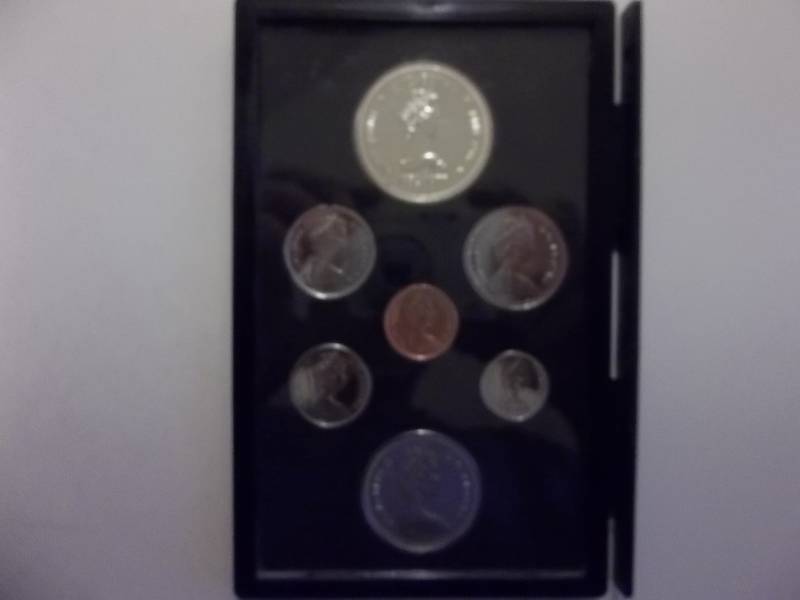 1977 Canadian Proof Set Contains 2- Dollars, Half Dollar, Quarters, Dime, Nickel, Cent