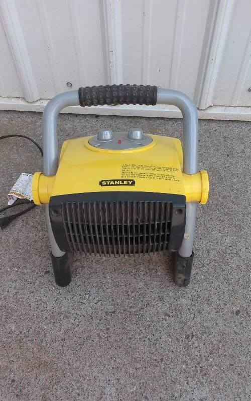lot 18 image: Stanley Heater