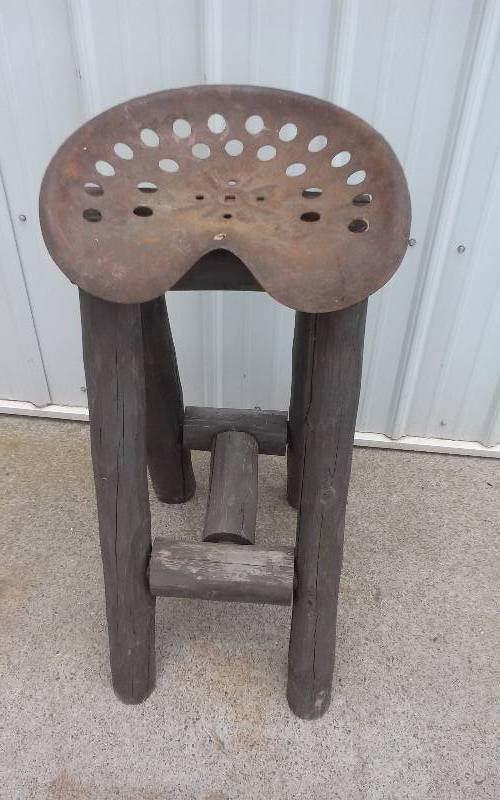 lot 41 image: Tractor Seat Stool, 35 High, Very fun