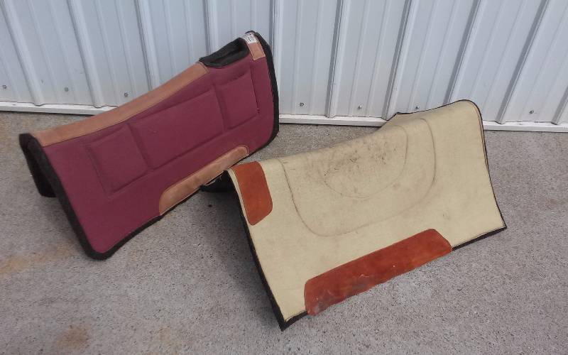 lot 58 image: Lot - Saddle Pads