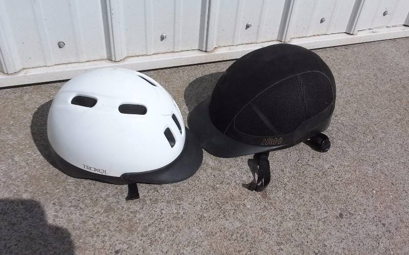 lot 67 image: Lot - Riding Helmets - IRH Sz L, Troxel