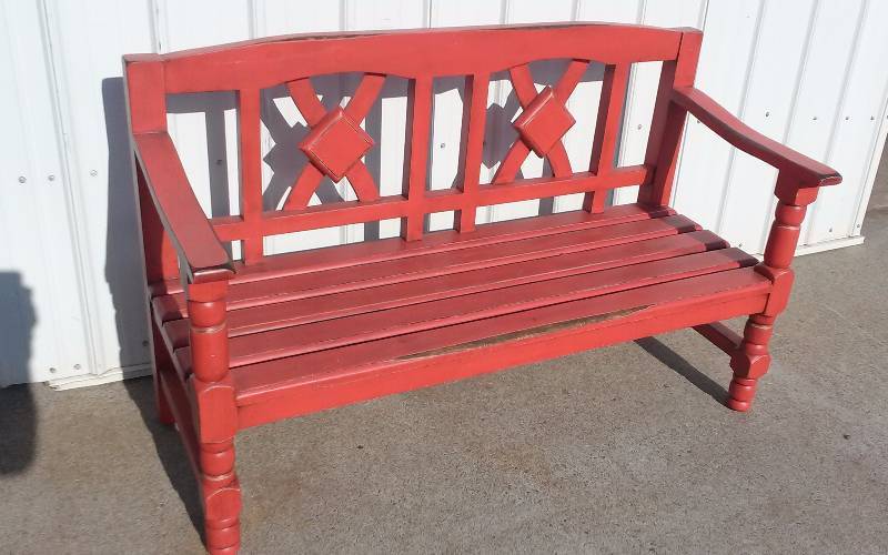 lot 84 image: Solid Wood Red Bench with Distressed Look, Very Nice