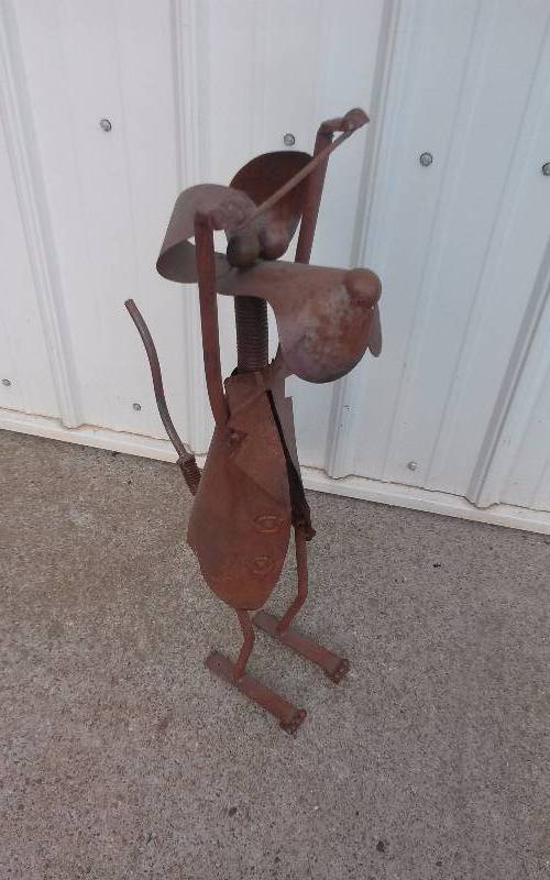 lot 92 image: Large Metal Dog Dcor with Animated Tail,  29high