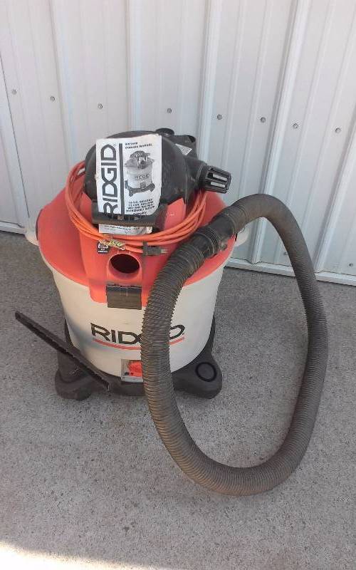 lot 143 image: Ridgid 16 Gallon ShopVac