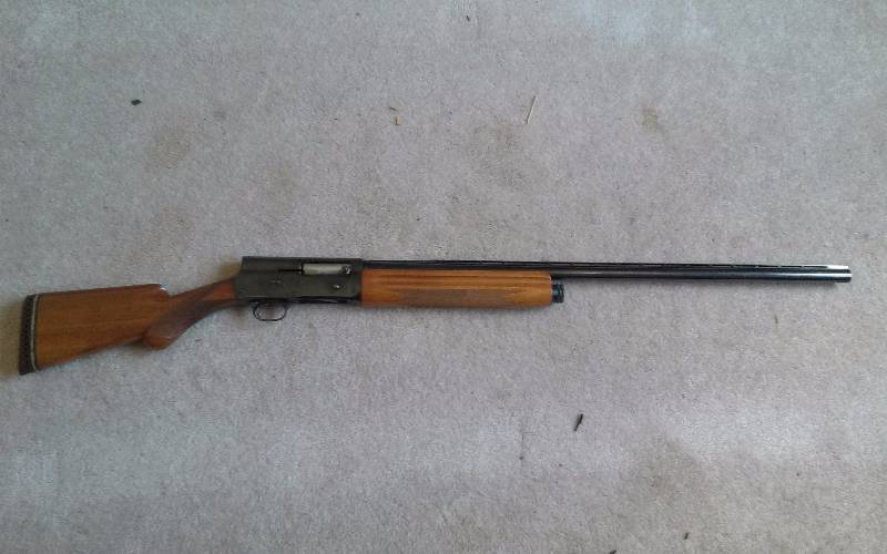 lot 154 image: Browning Belgium 12 Gauge Shotgun, 3 Magnum