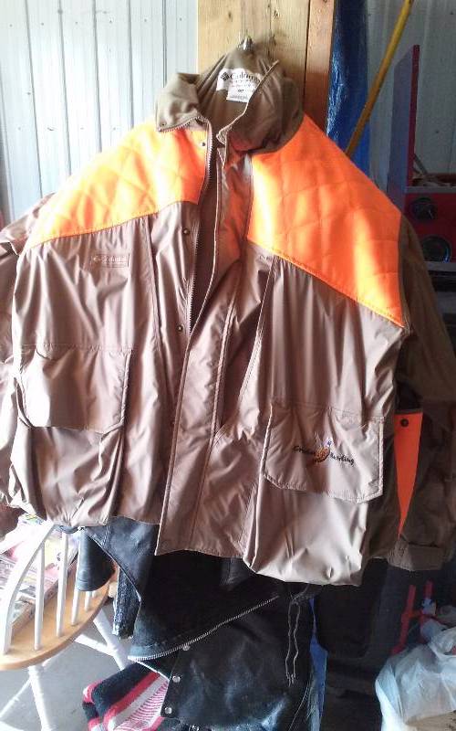 lot 166 image: Mens Columbia Hunting Jacket Size XXL