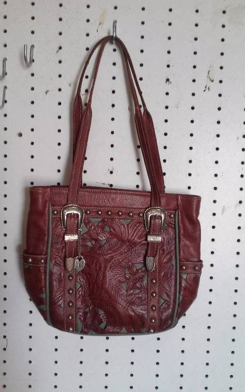lot 173 image: Purse - American West Leather Brown, good condition
