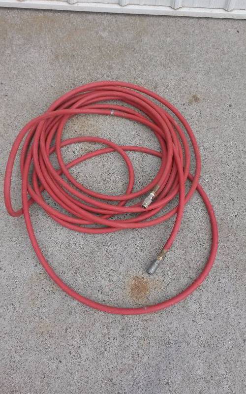 lot 183 image: Air Hose, appx 50ft