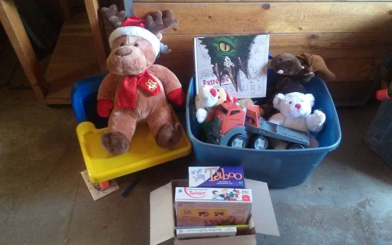 lot 278 image: Lot - Misc Kids Toys, Books, etc