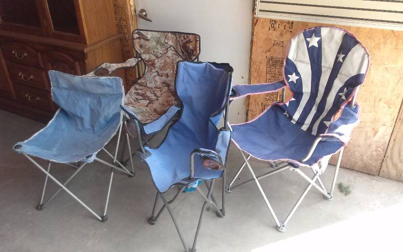 lot 297 image: Lot - Folding Camp Chairs