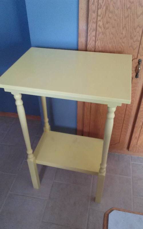 lot 306 image: PAIR Wood Yellow Side Tables, 37x18x24