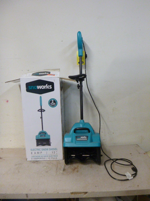 lot 66 image: Snoworks Electric Snow Shovel