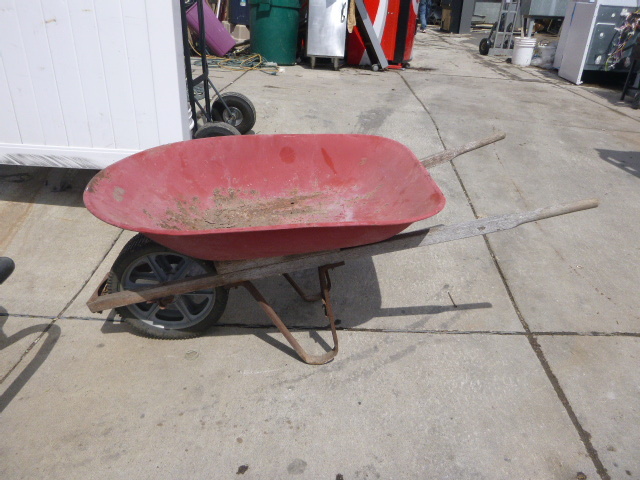 lot 106 image: Wheel Barrow