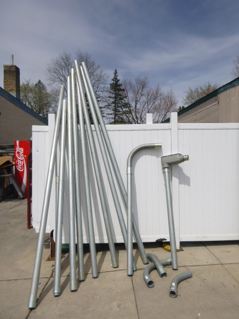 lot 115 image: Miscellaneous Conduit
