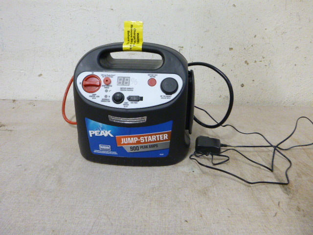 lot 131 image: Peak Jump Starter