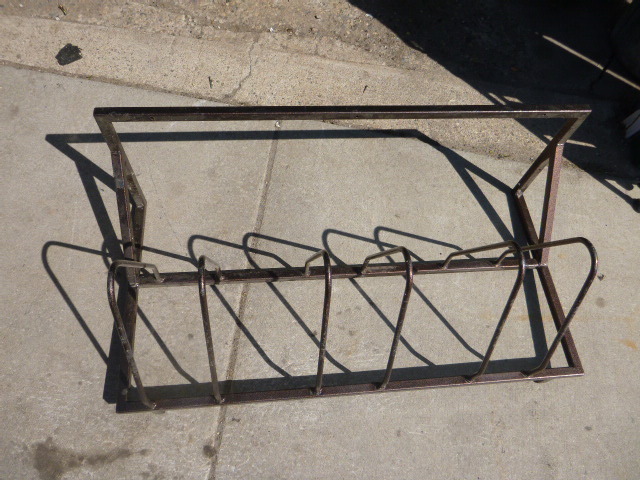 lot 142 image: Bicycle Rack