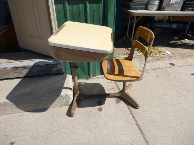 lot 144 image: Old School Desk