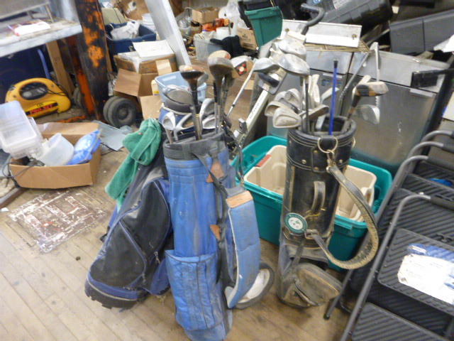 lot 150 image: Miscellaneous Golf Clubs