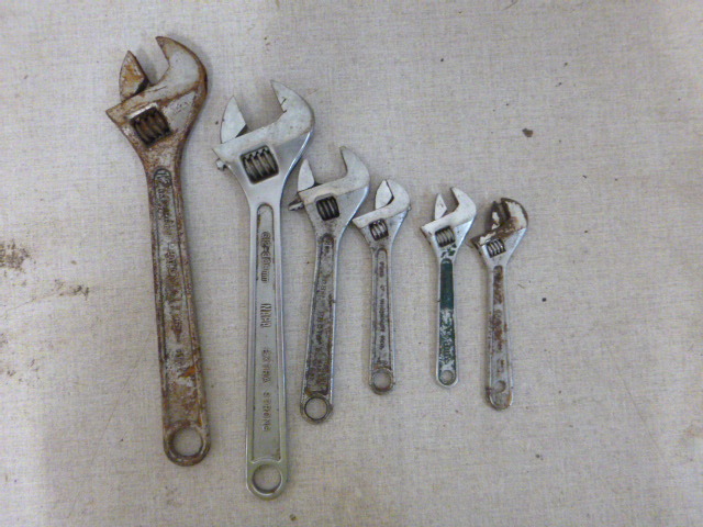 lot 154 image: 6 Adjustable Wrenches