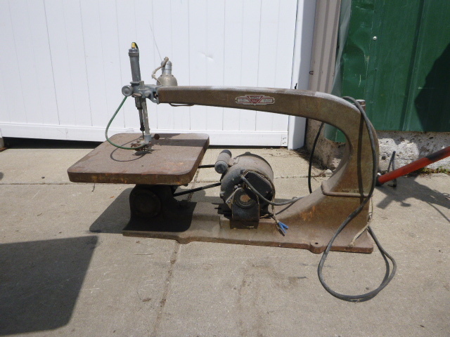 lot 170 image: Large Delta Scroll Saw