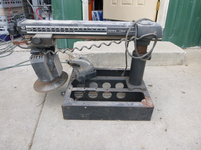 lot 175 image: Craftsman Radial Saw